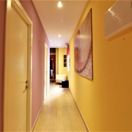 Hostal Arco Iris Madrid Exterior photo