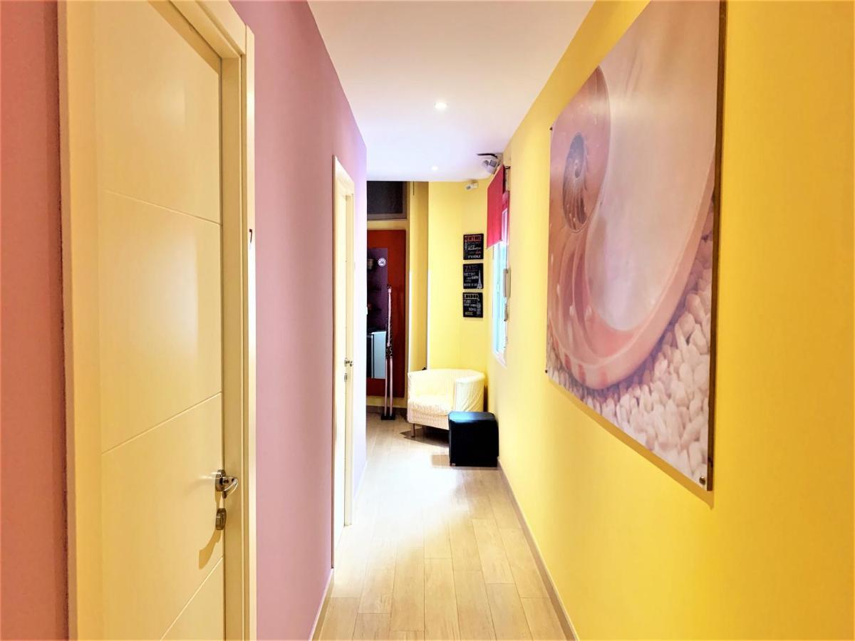 Hostal Arco Iris Madrid Exterior photo