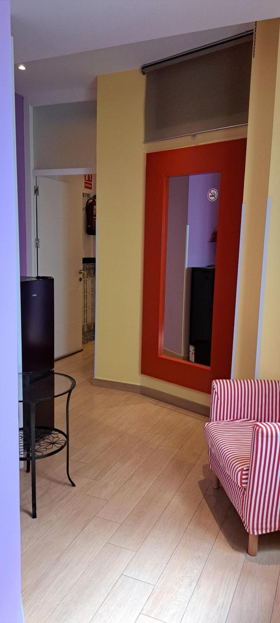 Hostal Arco Iris Madrid Exterior photo